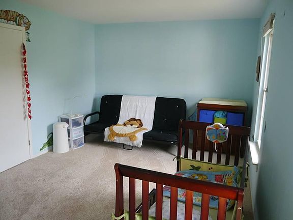 3rd image of 3274 Alpine Dr #23