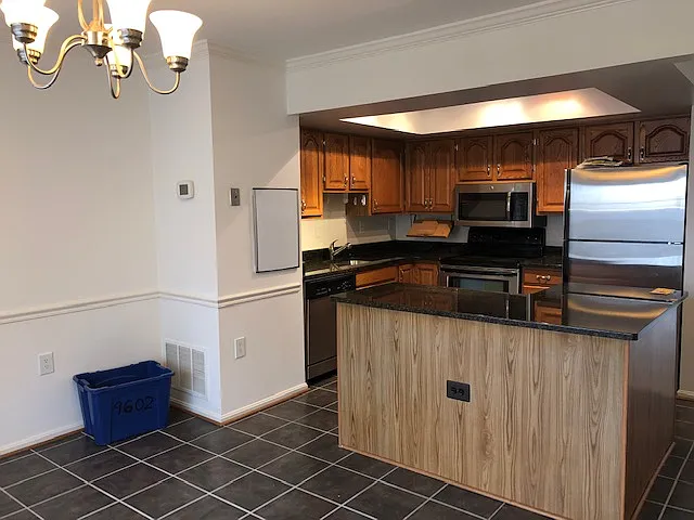 9602 Blake Lane — Photo 2