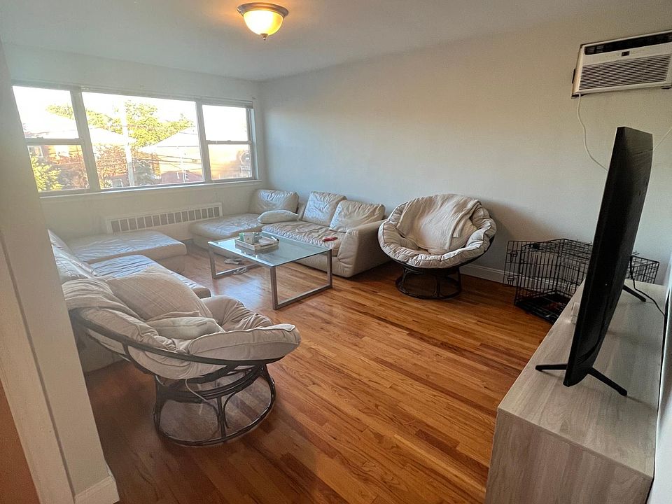 1st image of 1134 Vincent Ave