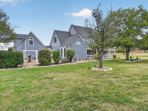 9324 Harbour Breeze Ln, Fort Worth, TX 76179