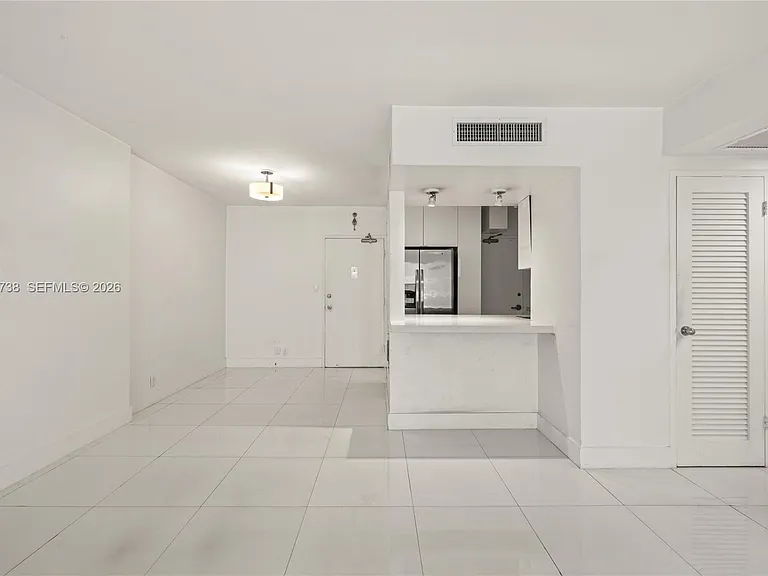 1200 West Ave #622 — Photo 11