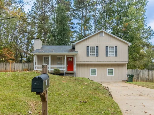 61 Hardy Cir, Dallas, GA 30157