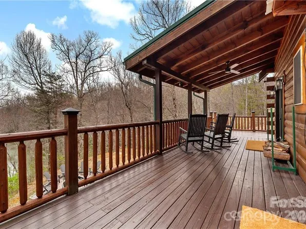 552 Lake Rd, Old Fort, NC 28762