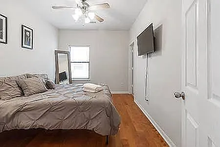 4413 Koehler St #D — Photo 19