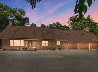 90 S Beechgrove Rd, Wilmington, OH 45177