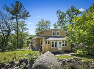 3 Fisher Ave, Swampscott, MA 01907