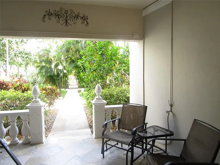 5111 W Oakland Park Blvd #301 — Photo 14