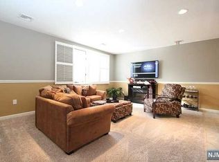 311 Saint Michaels Walk, Union City, NJ 07087
