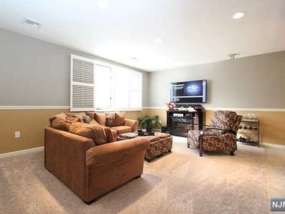 311 Saint Michaels Walk, Union City, NJ, 07087