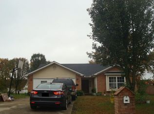1540 Waxman Dr, La Vergne, TN 37086