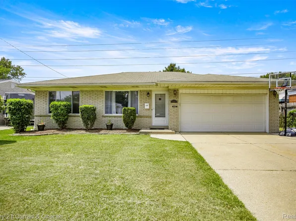 11216 Morley St, Taylor, MI 48180