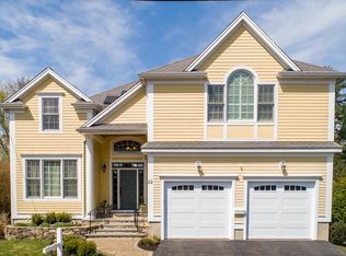 22 Curtis Rd, Needham, MA 02492