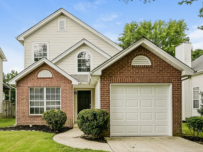 3521 Glenfalls Dr — Photo 1