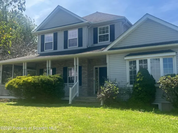 382 Roemerville Rd, Greentown, PA 18426