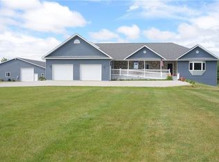 2216 S Sheridan Rd, Caro, MI 48723