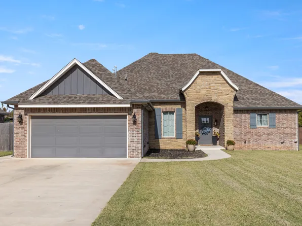 11 Southpointe Ave, Tuttle, OK 73089