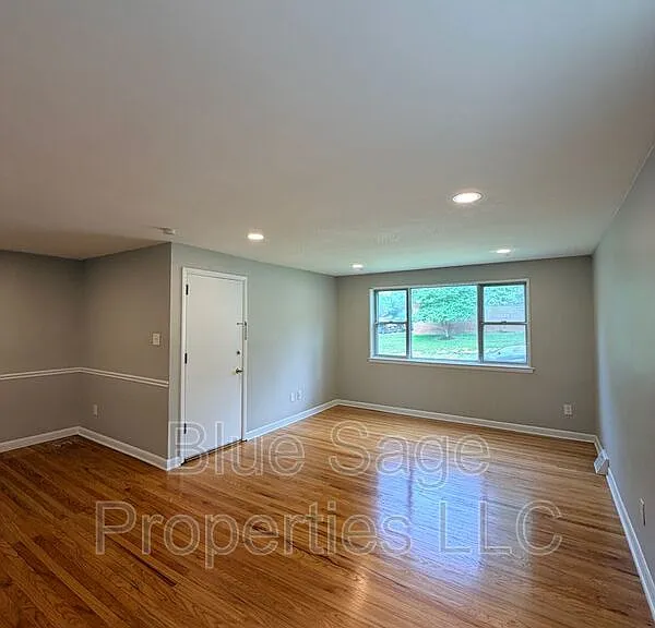 4424 Bloomfield Ave #A — Photo 6
