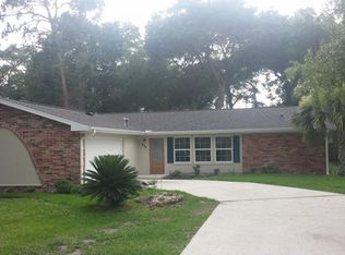 406 Patricia Ave, Fruitland Park, FL 34731