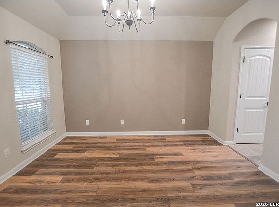 4th image of 113 Santa Anita Rd