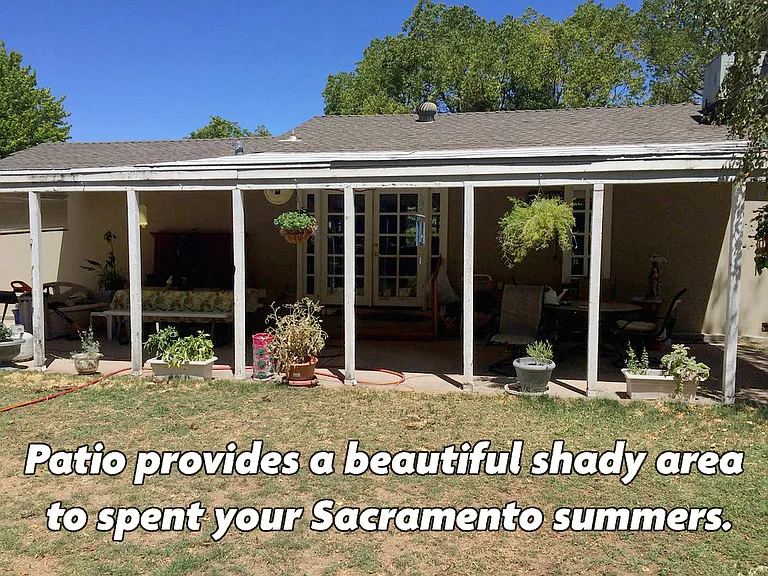 8762 Kurts Ct — Photo 16