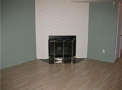 4th image of 2519 Whispering Hills Dr