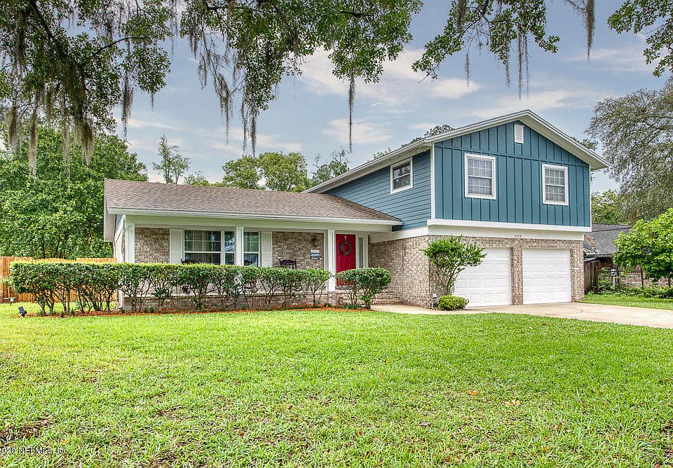 1st image of 2724 Connie Cir