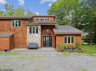 156 Woods End, Davis, WV 26260
