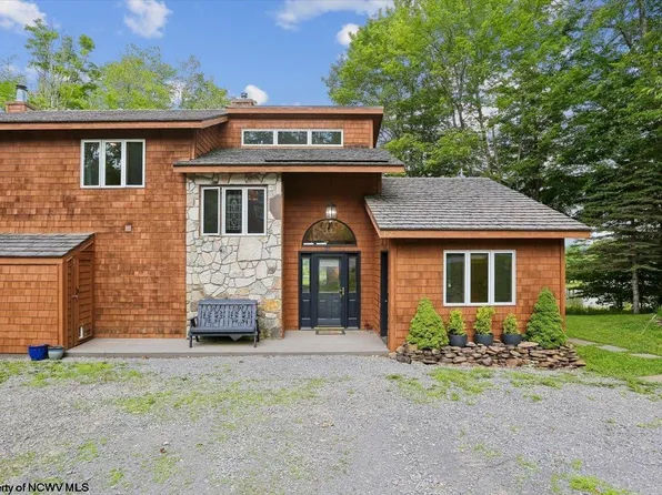 156 Woods End, Davis, WV 26260