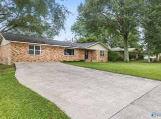 1941 Dialsdale Dr SW, Cullman, AL 35055