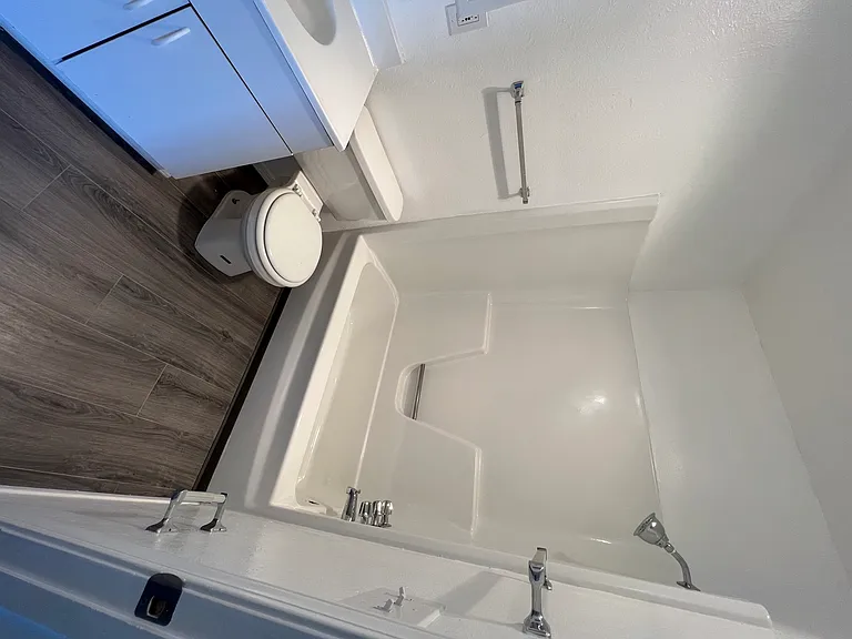 Photos-Owner-MorrisTownhomes-052022 (10)_06242023