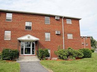 82 Beaver St APT 9, Worcester, MA 01603