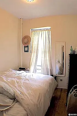 Rented by Oxford Property Group | media 40