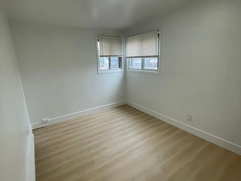 3382 Harvard Rd — Photo 53