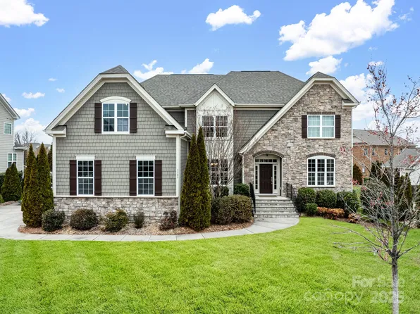 8509 Penton Pl, Harrisburg, NC 28075