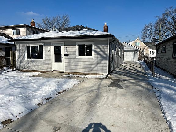 2nd image of 21310 Powers Ave
