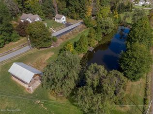 E Adamsdale Rd, Schuylkill haven, PA 17972