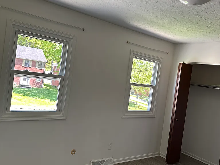 58 N Pershing Ave — Photo 10