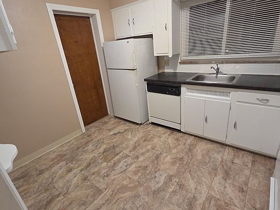 5th image of 2103 Braewick Cir APT 5