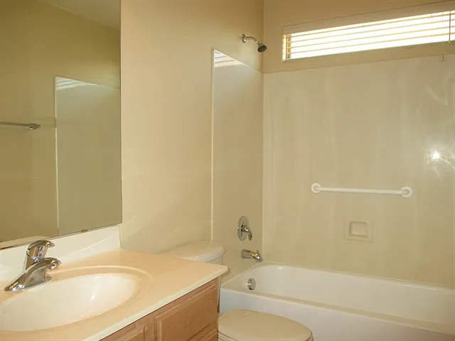 11557 W Pima St — Photo 11