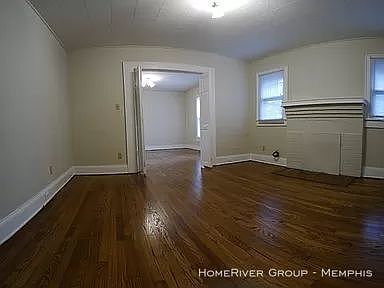 3rd image of 2930 Browning Ave