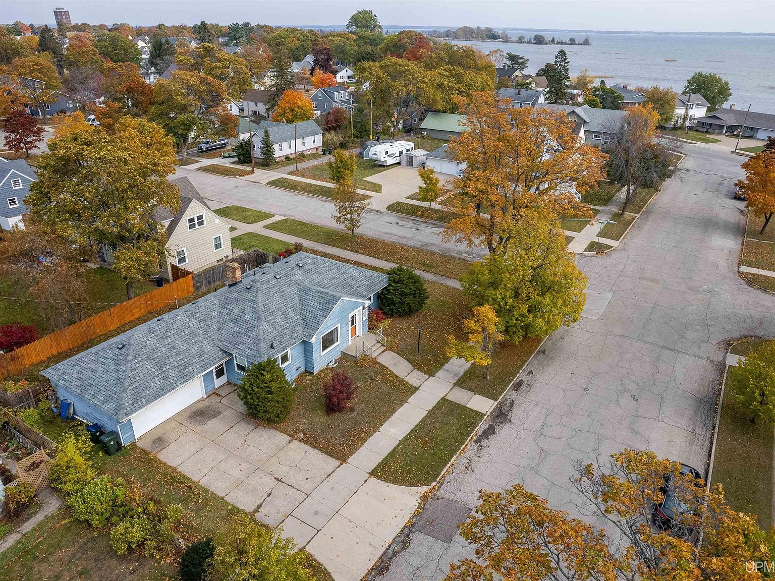 1102 10th Ave S, Escanaba, MI 49829 Zillow