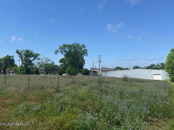 3rd image of 2301 24th Ave Lot 6-14