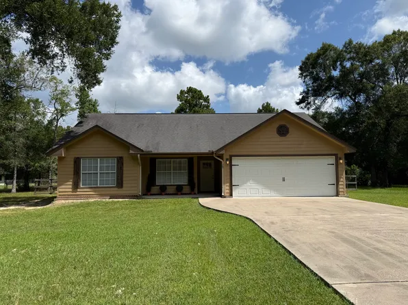 165 Southland Dr, Lumberton, TX 77657