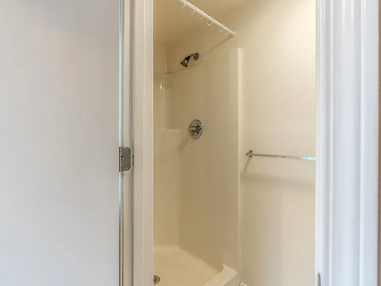 Solana Apodment Homes | International District — Photo 19