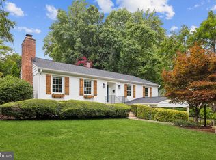 8012 Beech Tree Rd, Bethesda, MD 20817