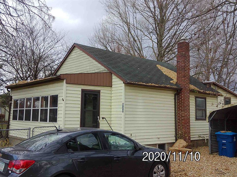 2nd image of 922 Sherman St