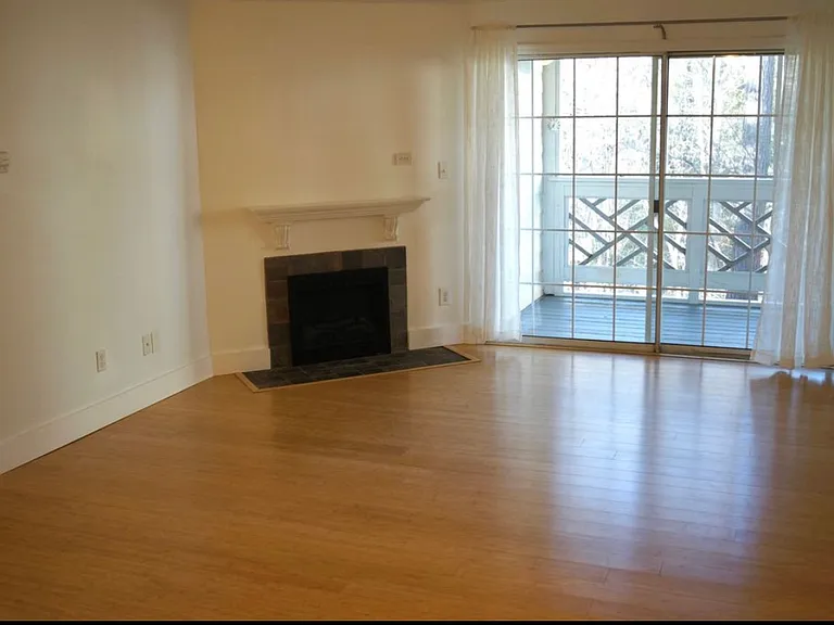 1005 Kingswood Dr #C — Photo 14