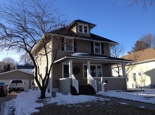 108 Randall St, Reinbeck, IA 50669