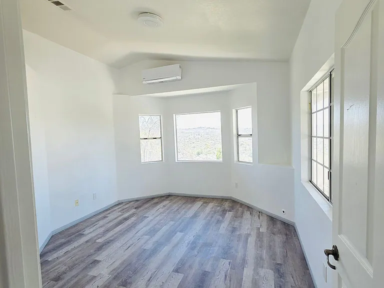 8701 Vista Del Oro Way — Photo 29