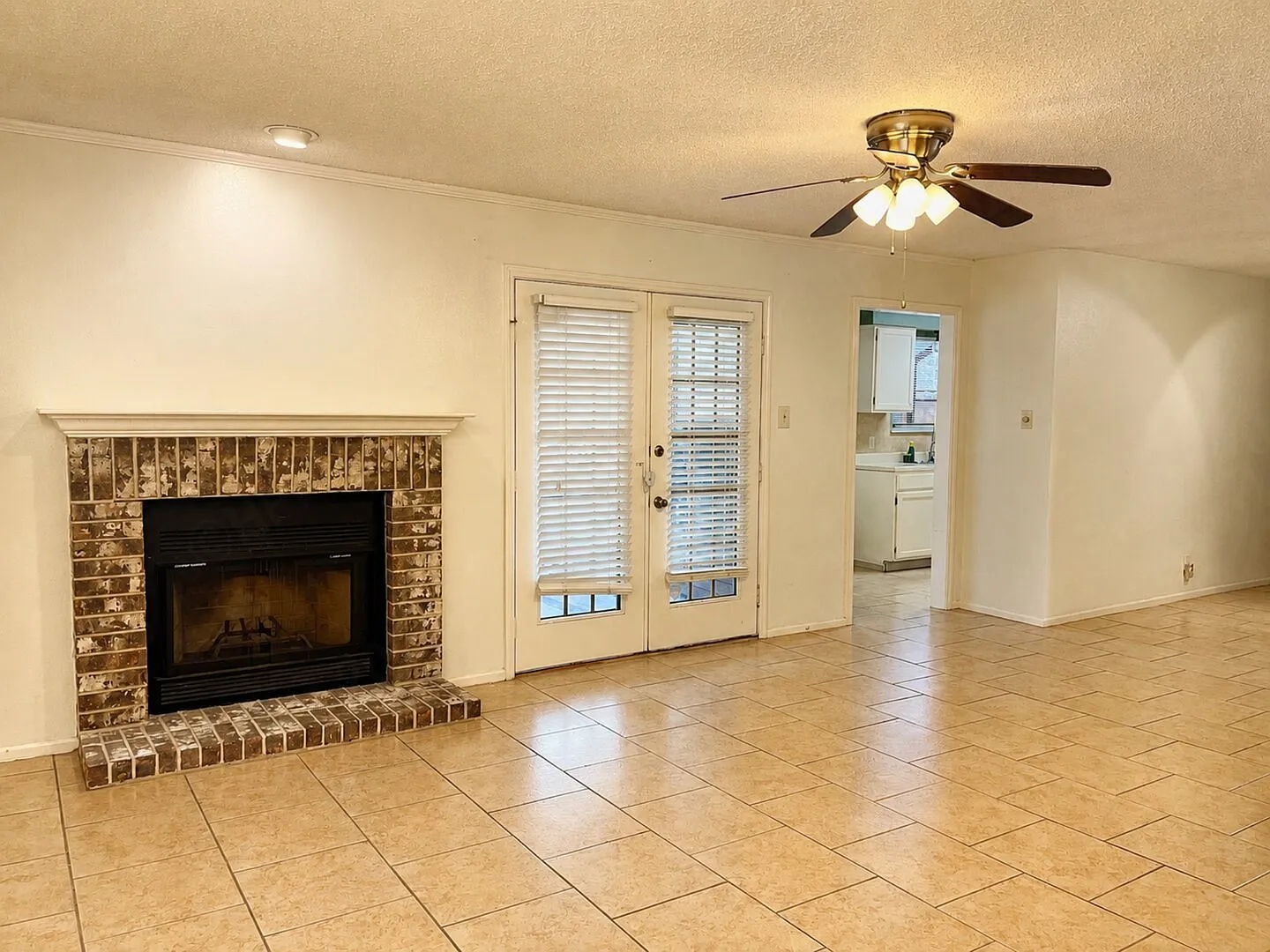 10955 Wurzbach Rd #202, San Antonio, TX 78230 | Condo for Rent 78230 — Photo 3